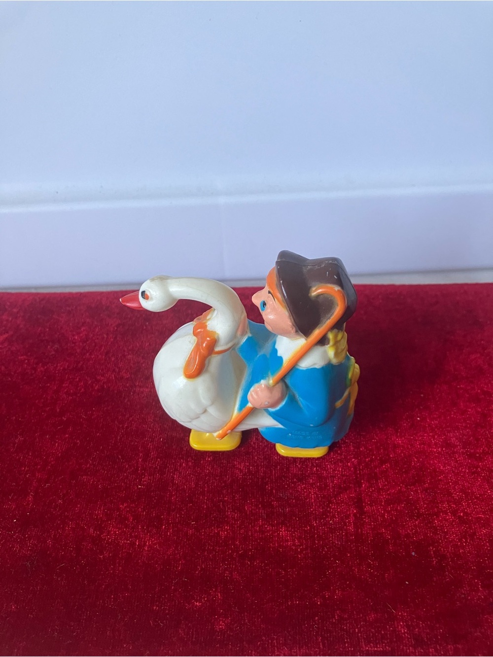 Vintage Louis Marx Mother Goose Plastic Ramp Walker Plastic Toy Hong Kong.